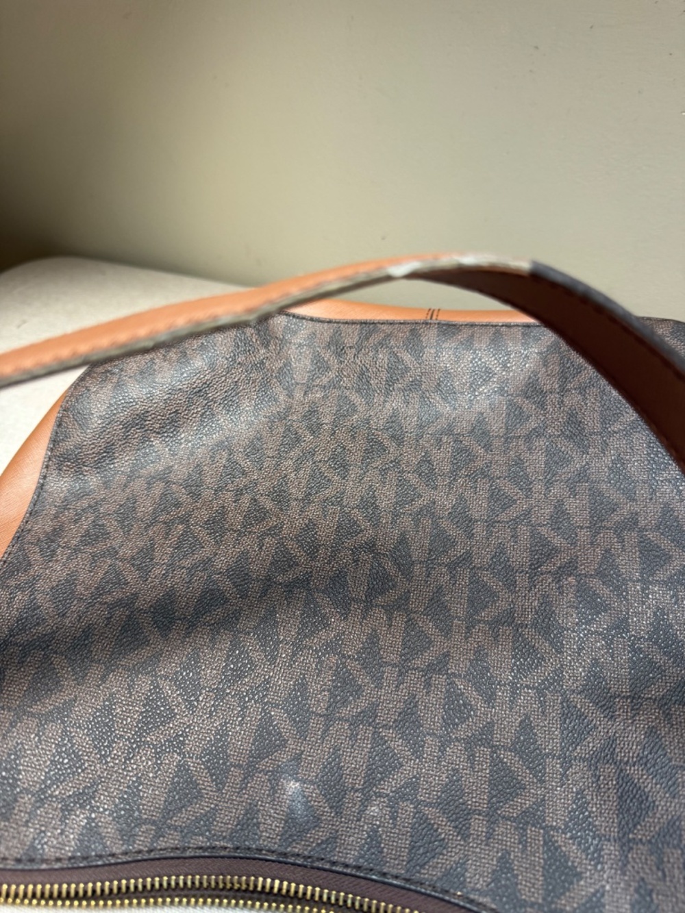 Michael Kors Large Eden Brown Hobo Shoulder Bag Purse - Picture 4 of 16